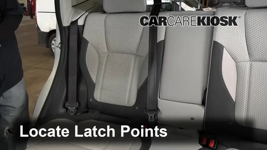 2019 Subaru Forester Premium 2.5L 4 Cyl. Car Seats Install